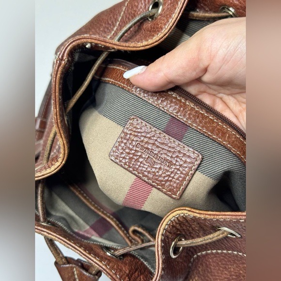 BURBERRY Vintage Brown Leather Small Backpack - Picture 13 of 16